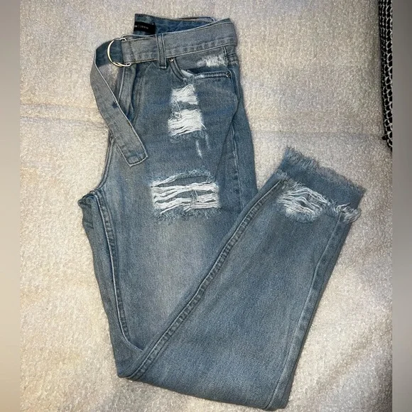 Bluenotes High Rise Mom Jean - Picture 1 of 2